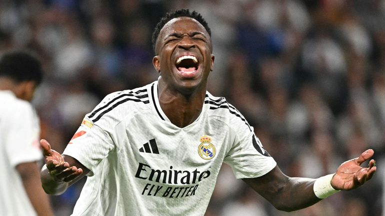 Vinicius Not Training with Real Madrid Due to Muscle Problems