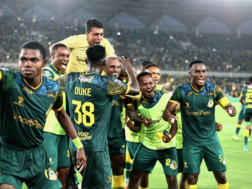 Champions in Style: Young Africans Crowned Kings of Tanzanian Football!